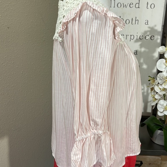 Pink and White Striped Blouse with Lace Detail TRN28 - Picture 3 of 5